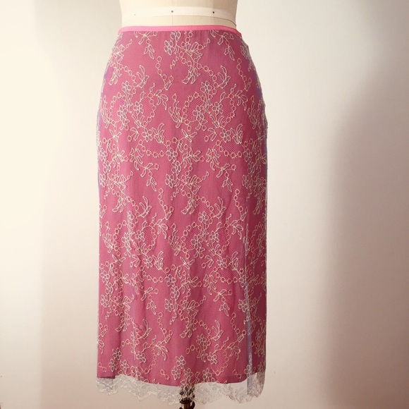 BARNEYS Pink Silk Skirt - Picture 5 of 8